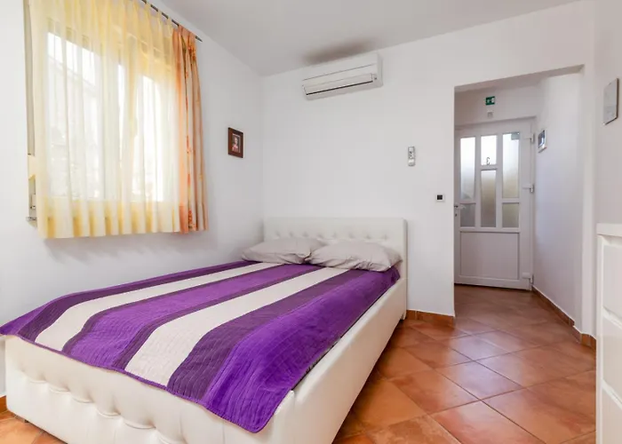 Manuela Apartman Pula