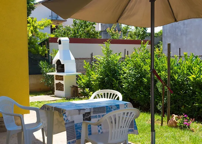 Manuela Apartman Pula