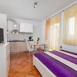 Apartment Manuela *