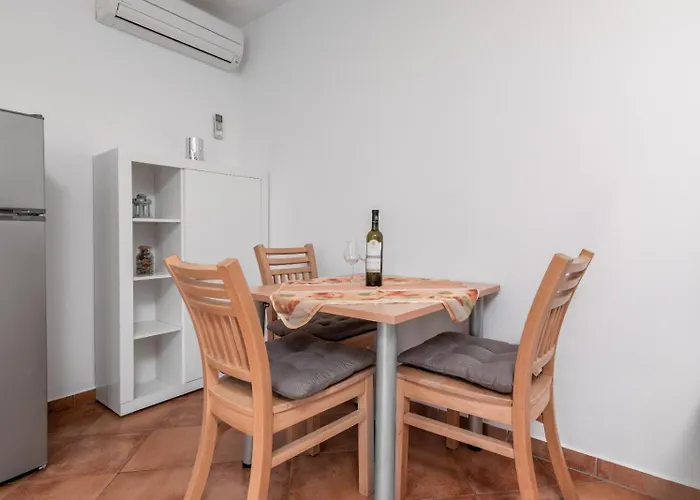 Manuela Apartament *